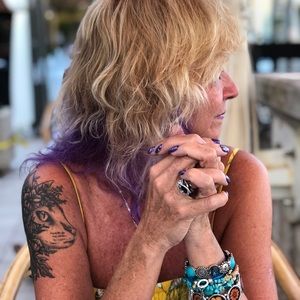 Meet your Posher, Paula